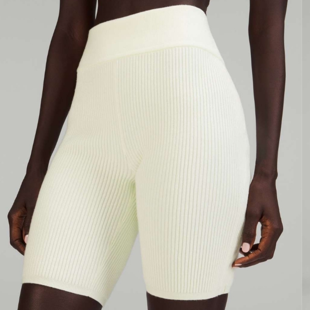 Lululemon Ribbed Knit HR short